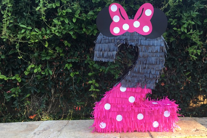 minnie-party_pinata